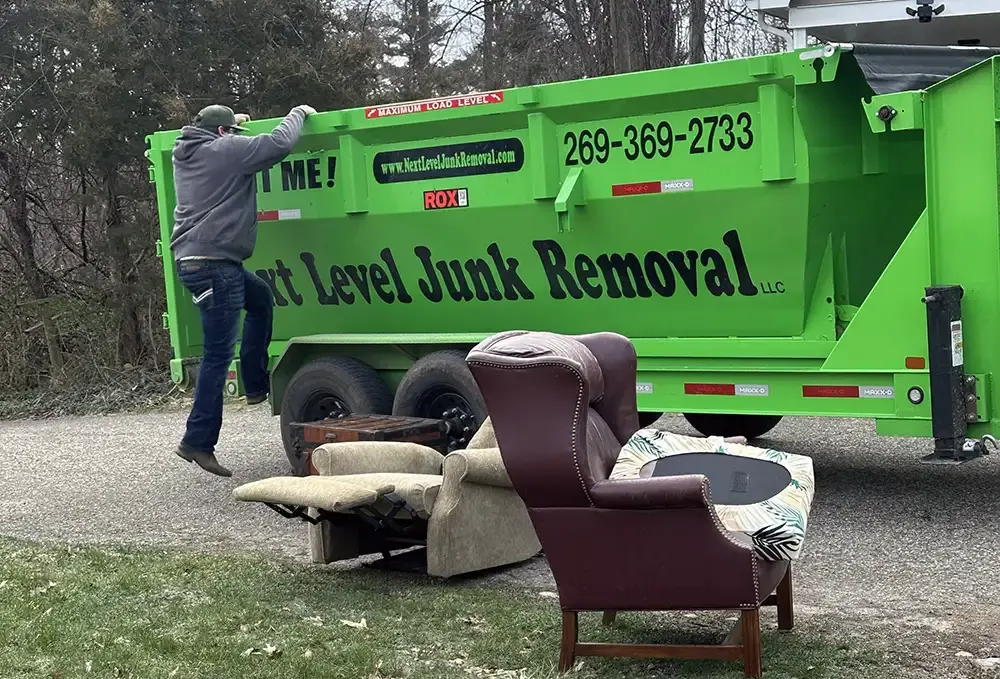 Furniture & Appliance Removal